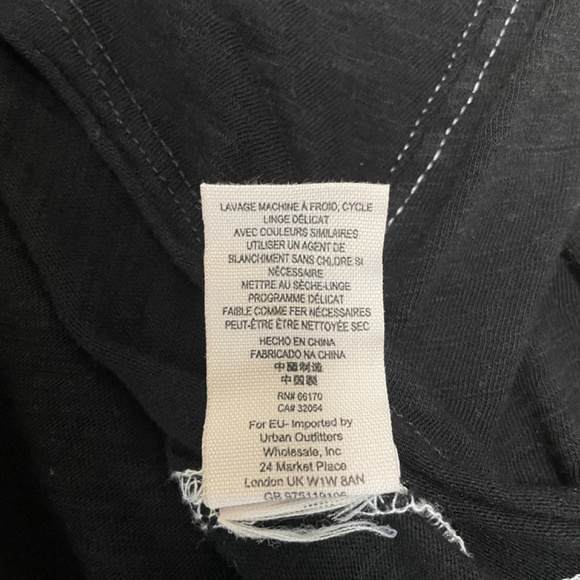 We The Free White and Black Blockcore, Oversized Asymmetrical T-Shirt - Picture 9 of 9